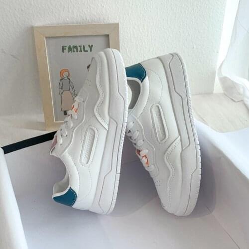 Women Flat Leather Vulcanized Shoes Chunky Platform Sneakers Fashion Designers Woman Tenis Female Casual Trainers 2020 Autumn