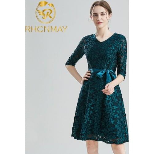 Summer Fashion New 2020 Hollow Out Elegant Jacquard Lace Party Dress High Quality Women Half Sleeve Casual Dresses