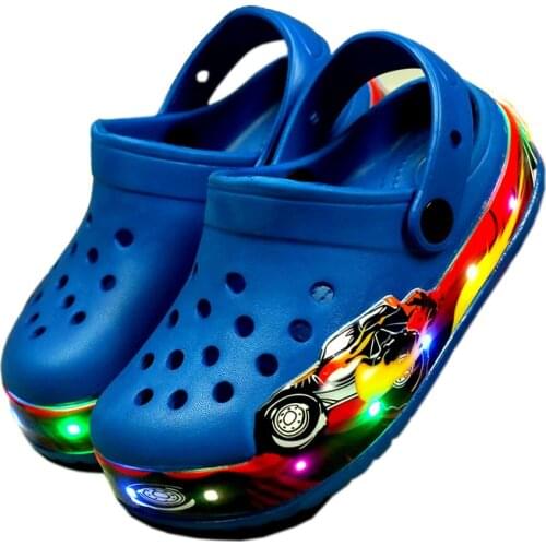 2020 New Kids Cartoon Led Sandals Light up Children Summer shoes Glowing Slippers for Boys & Girls Flashing Beach Shoes for Todd