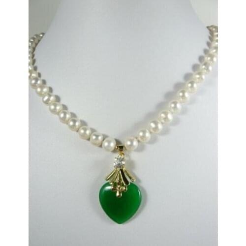 Pretty 7-8mm mixed white pearl & pink Jade bead + heart pendant necklace
