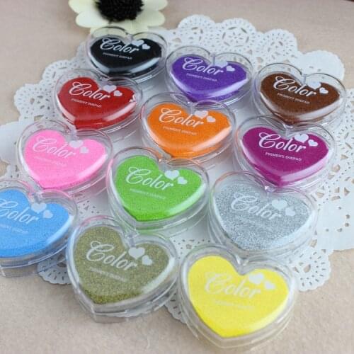 Ynaayu 1pc Love Heart Craft Ink Pad 15 Colors DIY Scrapbooking Vintage Ink Pad Stamp Inkpad Finger Ink Pads For Party Supply