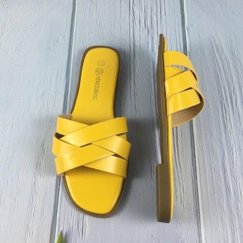 2021 Summer New Womens Flat Sandals Fashion Solid Color Outdoor Womens Shoes Beach Slippers Plus Size 41