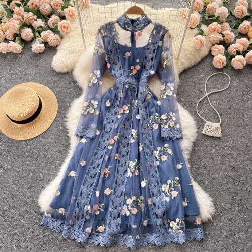 Runway Luxuriy Flower Hollow Out Embroidery Dress Womens Spring Autumn Long Sleeve Fashion Lace Splicing Mesh Party Dresses