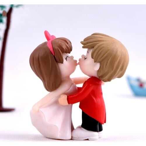 ZOCDOU 2 Pieces Evening Dress Couple Dancing Prince Princess Doll Ornament Small Statue Little Figurine Crafts Home Decoration