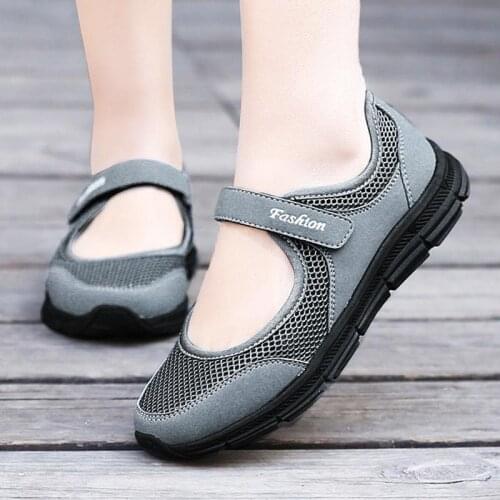 Large Size Summer Light Weight Female Running Sneakers Women Sport Shoes Sports Women Shoes Gray Trainers 2020 Athletic GME-1865