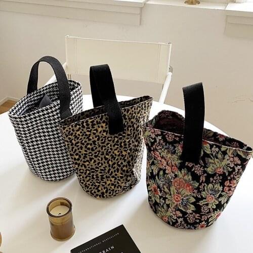 Puou Women's Clutches