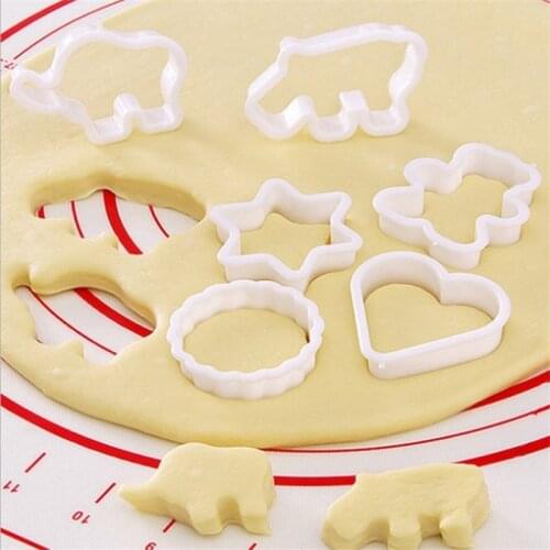 6PC Plastic Cookie Sugar Crafts Mold Cartoon Animal Cake Moulds Pineapple Cake Kitchen Baking Mould