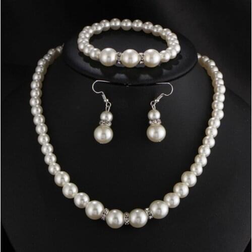 Fashion Pearl Jewelry Sets For Women Imitate Pearl Necklace Bracelet Earrings Sets Wedding Jewelry Christmas Gift 2020 New