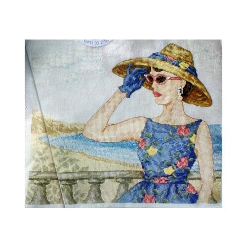 Fishxx Cross Stitch,Col183-2portrait[Waiting]modern girl,water-soluble printing,100% accurate pattern,11CT,Need to embroidery
