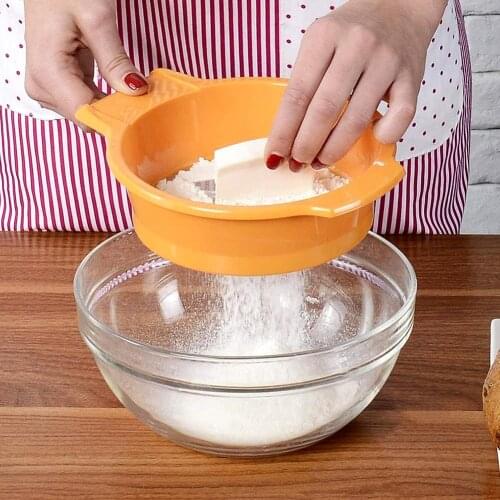 Stainless Steel Mesh Manual Flour Sugar Powder Sifter Kitchen Sieve with Scraper