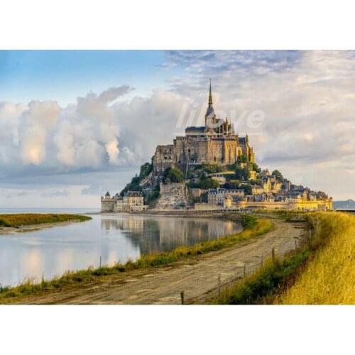 Mont-Saint-Michel 5D DIY Diamond Painting Full Square Round 3D Embroidery Pictures of Rhinestones Cross Stitch Kit Decor DF656