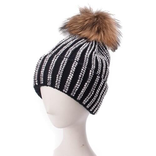 Autumn Winter Beanies Hats Fur Pom Pom Women Hat More Than 2000pcs Rhinestone Knitted Warm Hat Feminino Skullies Casual Cap A391