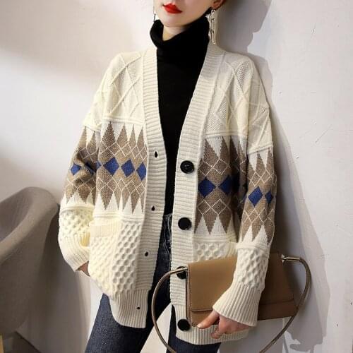Knitted sweater loose Korean jacket womens V-neck long-sleeved fashion cardigan womens thick casual womens sweater autumn