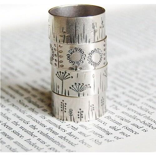 NATURE THEMED LADY PROCESSING RING