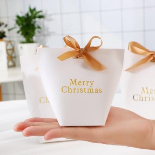 5pcs Christmas Paper Bag Golden Printing Merry Christmas Party Gift Bag Candy Box with Ribbon Xmas Cookie Gift Wrapping Bag