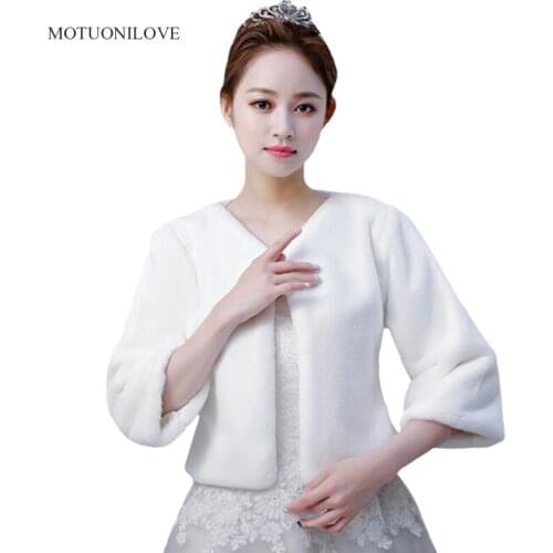 Elegant Womens Winter Faux Fur Wedding Jackets for Bride 3/4 Long Sleeves Fashion Bridal Wear Wrap Shawl Bolero Solid Fur Shrug