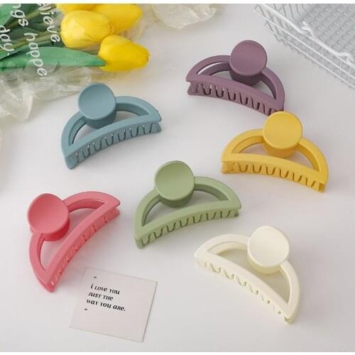 Textured Macaron Geometric Hair Claws Large Square Shark Hair Clips Winter Vintage for Women Hollow Out Matte Hair Accessories