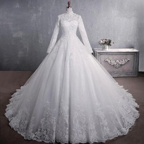Elegant Princess Muslim Wedding Dress Long Sleeve High Neck Lace Up Celebrity Ball Gown Wedding Dress Vestido De Noiva Plus Size