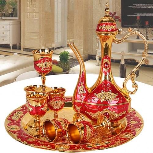 8Pcs/Set Metal Wine Cup Kettle European Vintage Tea Tray Kit Retro Wine Cup Home Decoration Barware Wedding Gifts Hip Flasks