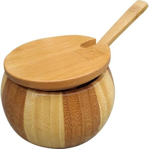 Innovative Bamboo Seasoning Jar Kitchen Seasoning Bottle Bamboo Salt Can Spice Jar Salt Shaker With Lid