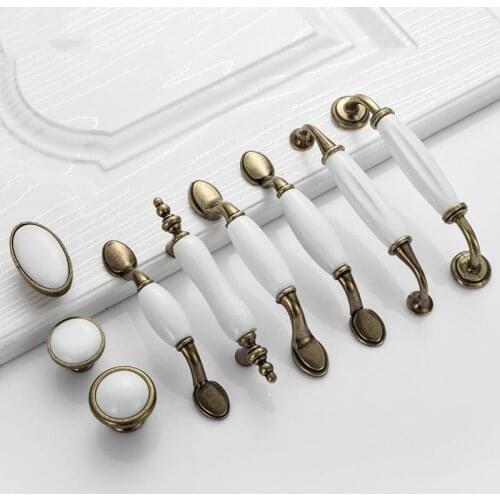 White Ceramic Door Handles European Antique Furniture Handles Drawer Pulls Kitchen Cabinet Knobs and Handles