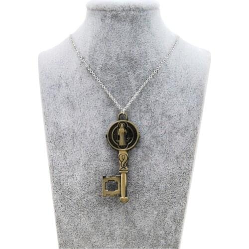 New Vinatge Cross Key Pendant Necklace Women Retro Metal Crucifix Jesus INRI Chain Necklace Men Christian Prayer Jewelry Gifts