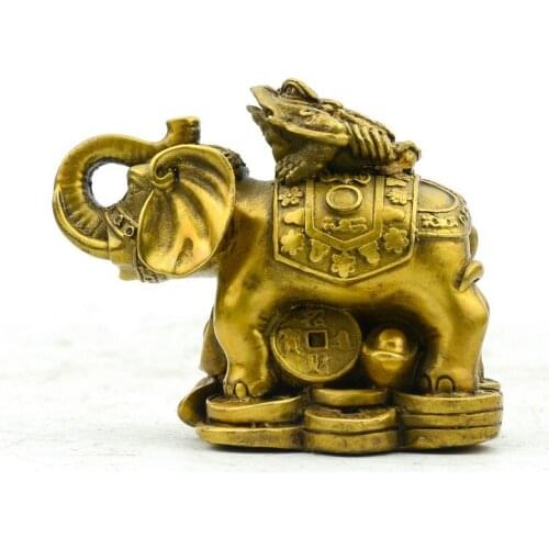 Pure Copper Spittor On An Elephant Splendor In The Feng Shui Furnishing Toad Desk Decoration Home Decor Collection Ornaments