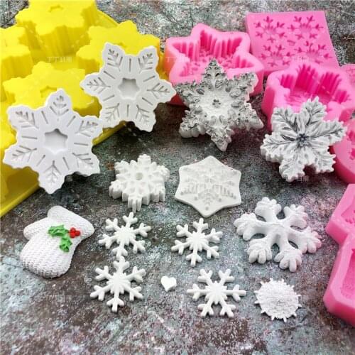 Christmas Gloves Snowflake Silicone Fondant Soap 3D Cake Mold Cupcake Ice Cream Mousse Jelly Chocolate Baking Decoration Tool