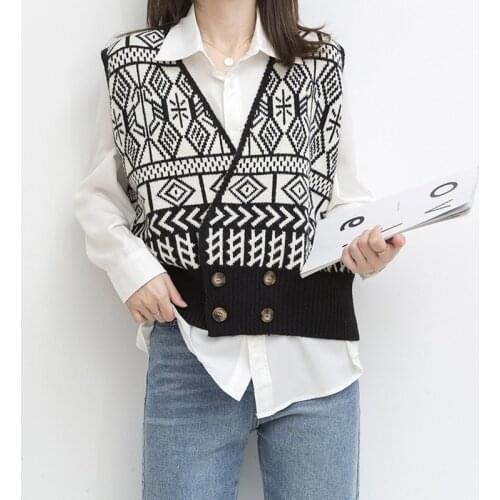 Women Vintage Geometric Knitted V-neck Sweater Vest Spring 2021 All-match Casual Korean Style Chic Fashion Sleeveless Sweaters