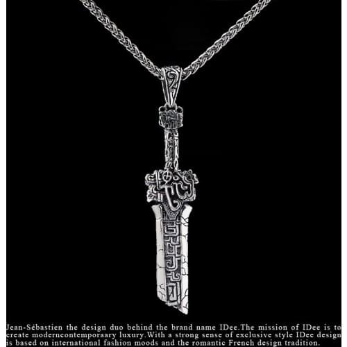 Personality creative new cold wind broken sword necklace pendant mens trend simple and versatile mens silver jewelry