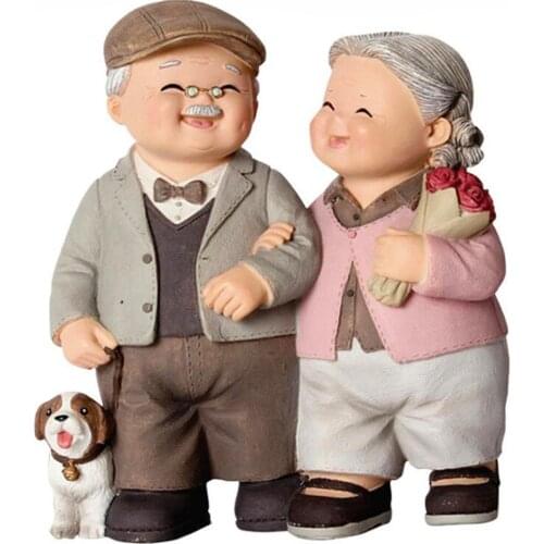 Elderly Couple Resin Statue Romantic Elderly Craft Adornment Home Decor Happy Couple Figurine for DIY Decoration