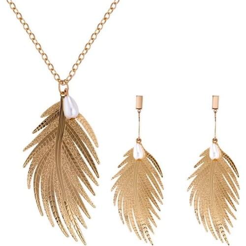 Creative Individuality Alloy Leaf Design Jewelry Set ,2pcs/set(pendant&earrings)