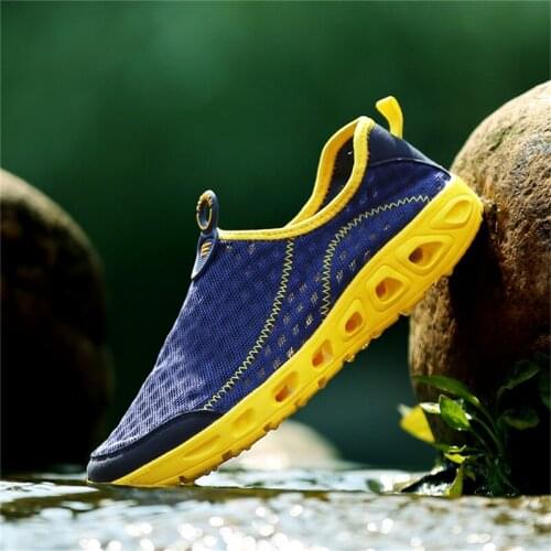 Summer Womens Sandals Water Shoes Mesh Breathable Quick-dry Hollow Sole Unisex Casual Outdoor Aqua Shoes