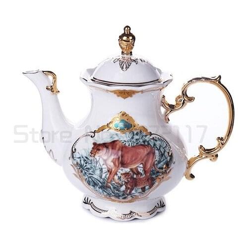 Royal Coffee Tea Set With Tray Large Capacity Teapot Exquisite Ceramic Drinkware Set Flower Teacup Saucer Household Gift