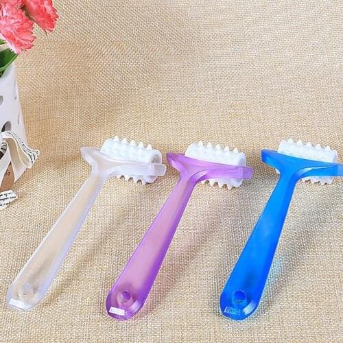 1PC Mini Finger Massager Bueaty Body Slimmer Face Shaper Relaxation Tool Finger Roller Massager Roller Face-lift Massager random