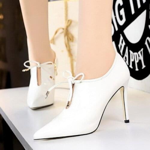 Women Fashion Spring Ankle Boots Women Patent Leather Lacing Elegant Female Solid Color Pumps Women Casual Party Short Boots