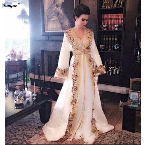 White Muslim Evening Dresses Long Luxury Dubai Kaftan Dress Long Sleeves Formal Dress Evening Party Gown