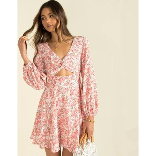 2021 New Bohemian Floral Print Mini Dress Women Autumn Long Sleeve V-neck Hollow Out Pleated Dress Elegant Casual Dresses Female