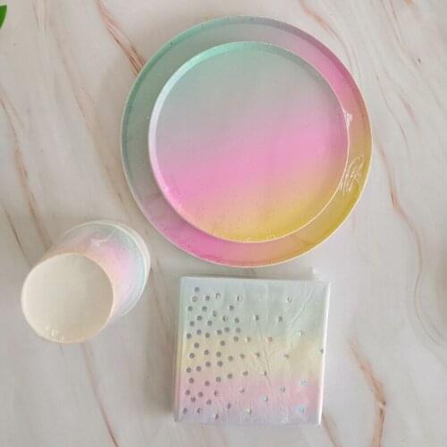 New Rainbow Birthday Party Disposable Tableware Set Paper Plates Cups Outdoor Picnic Tableware Decor for Birthday Party Supplies