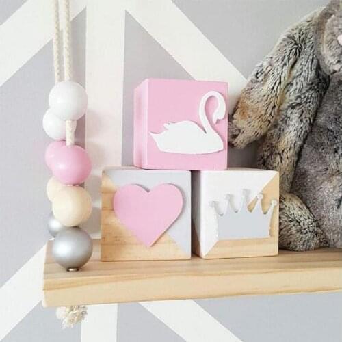 3Pcs/Set Original Pine Wooden Swan Crown Heart Block Decoration Northern Europe INS Baby Room Decal Thing Baby Room Cute Decor