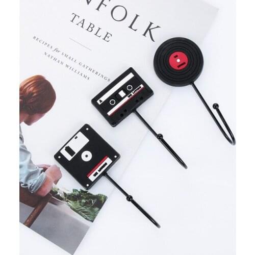Retro Robe Hooks Key Holder Retro Tape Disk Hanger Hooks On The Wall Coat Key Holder Rack Minimalist Kitchen accessories
