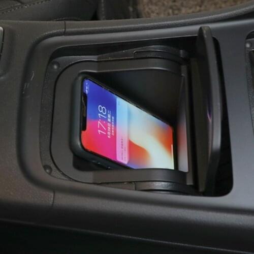 For Mercedes Benz W176 W246 X156 CLA GLA 2014-2018 car QI wireless charger 15w fast phone charger charging case for iPhone 11