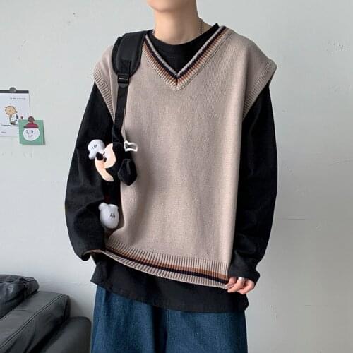 2021 mens autumn and winter Hong Kong style knitted cardigan V-neck sweater vest vest couple JKDK college style uniform