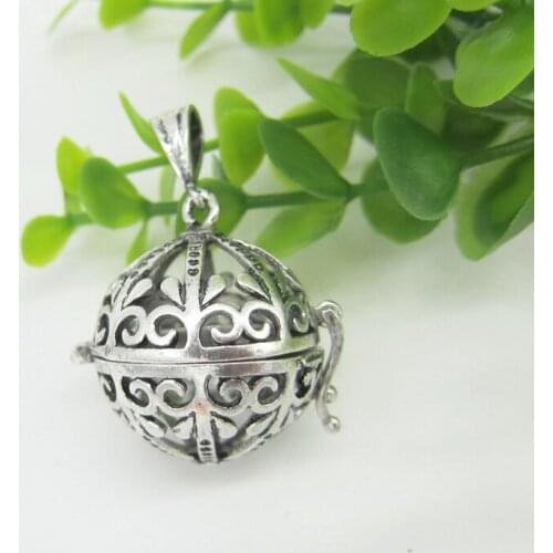 2017 New Arrival 6 Different Designs with Nice Hollow Patterns Fashion Locket Round Drop Pendant For 16mm Bead