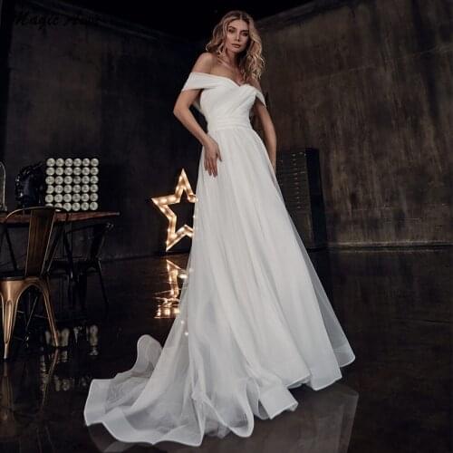 Magic Awn Elegant Off The Shoulder Wedding Dresses Simple Pleats Boho A-Line Tulle Country Bridal Gowns Robe De Mariée 2021