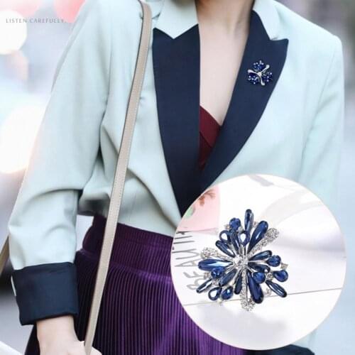 Beautiful Graceful Brooch Fashionable Dress-up Colored Flower Rhinestone Inlaid Badges Pin Fine Workmanship Daily Banquet Wear