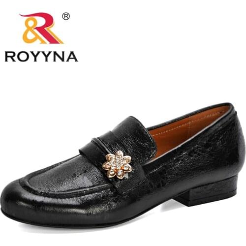 ROYYNA 2020 New Arrival Popular Pumps Lower Heels Women Autumn Round Toe Single Dress Shoes Ladies Office Work Footwear Female