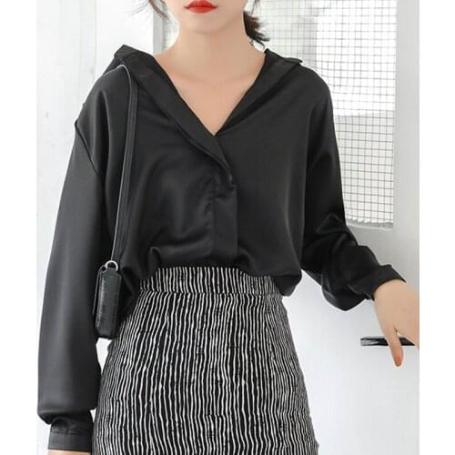 Autumn Blouses Women 2021 Solid V-Neck Vintage Office Chic Tops Korean Fashion Chiffon Shirt Ladies Tops Button Clothing 7977