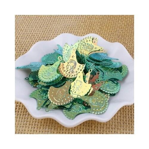 200pcs 24*26mm Sequin Pendant Flat Paillettes Sewing Craft DIY Accessory Head Portraits Green Belly Dance Scarf Coins