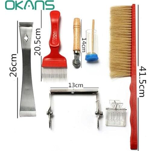 7Pcs Bee Brush Fork Queen Catcher Hive Tool Scraper Beekeeping Equipment Pack